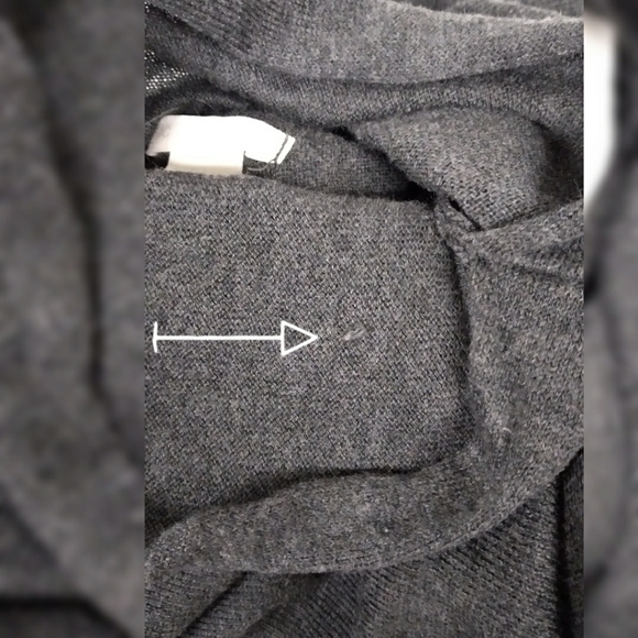 H&M Basic gray rectangular cape - Picture 10 of 10